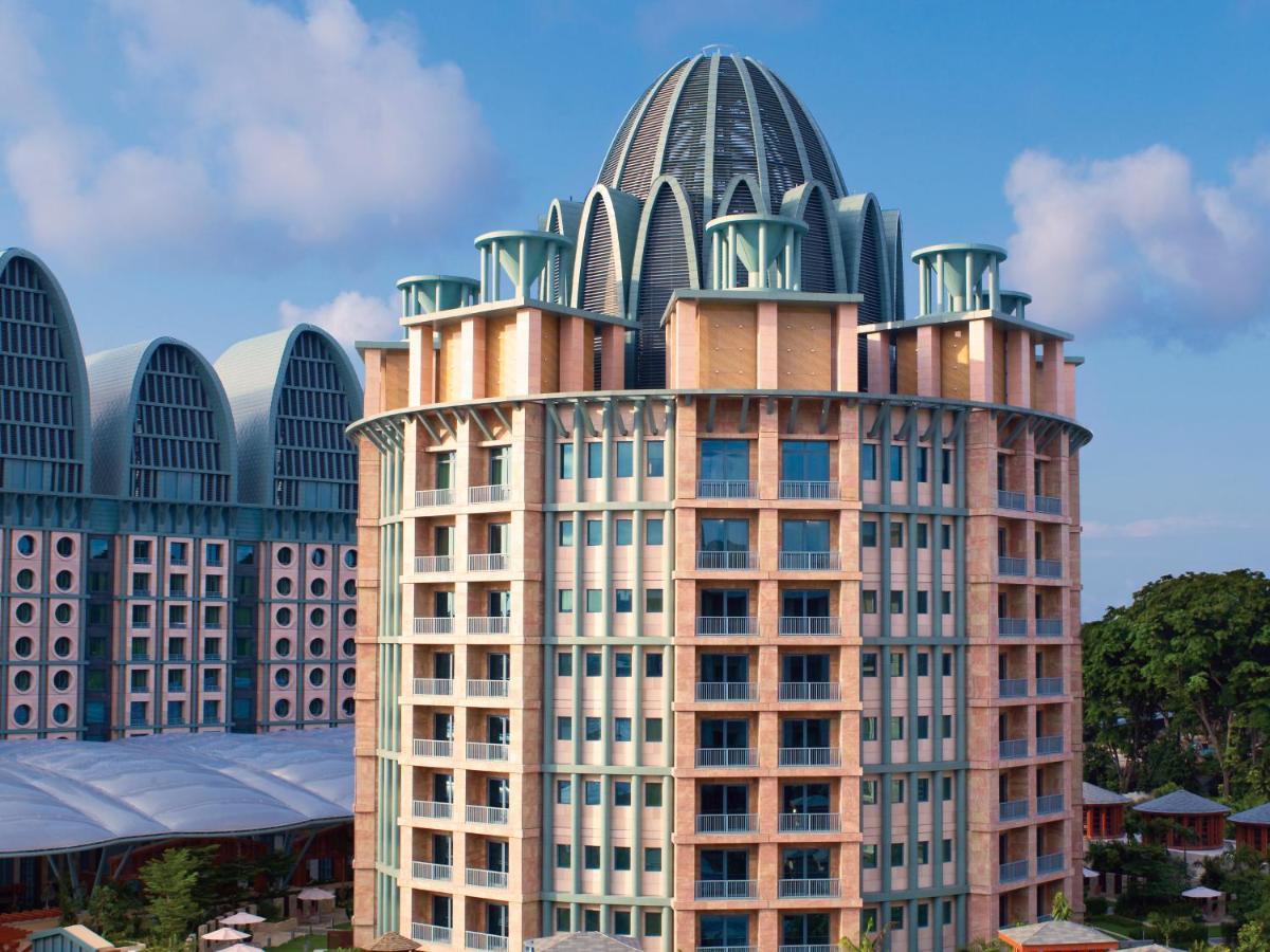 Resorts World Sentosa - Crockfords Tower Сингапур Экстерьер фото