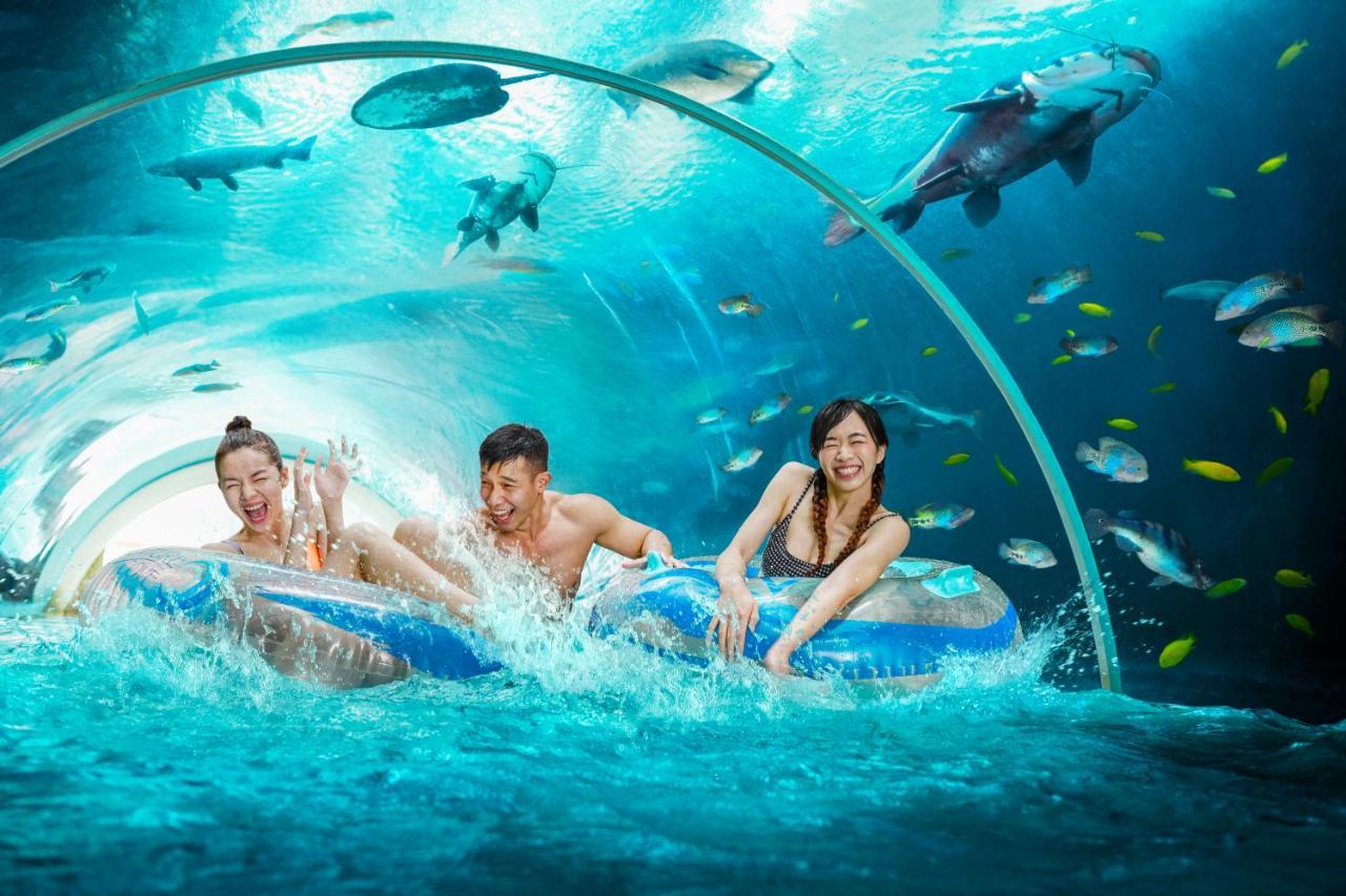 Resorts World Sentosa - Crockfords Tower Сингапур Экстерьер фото