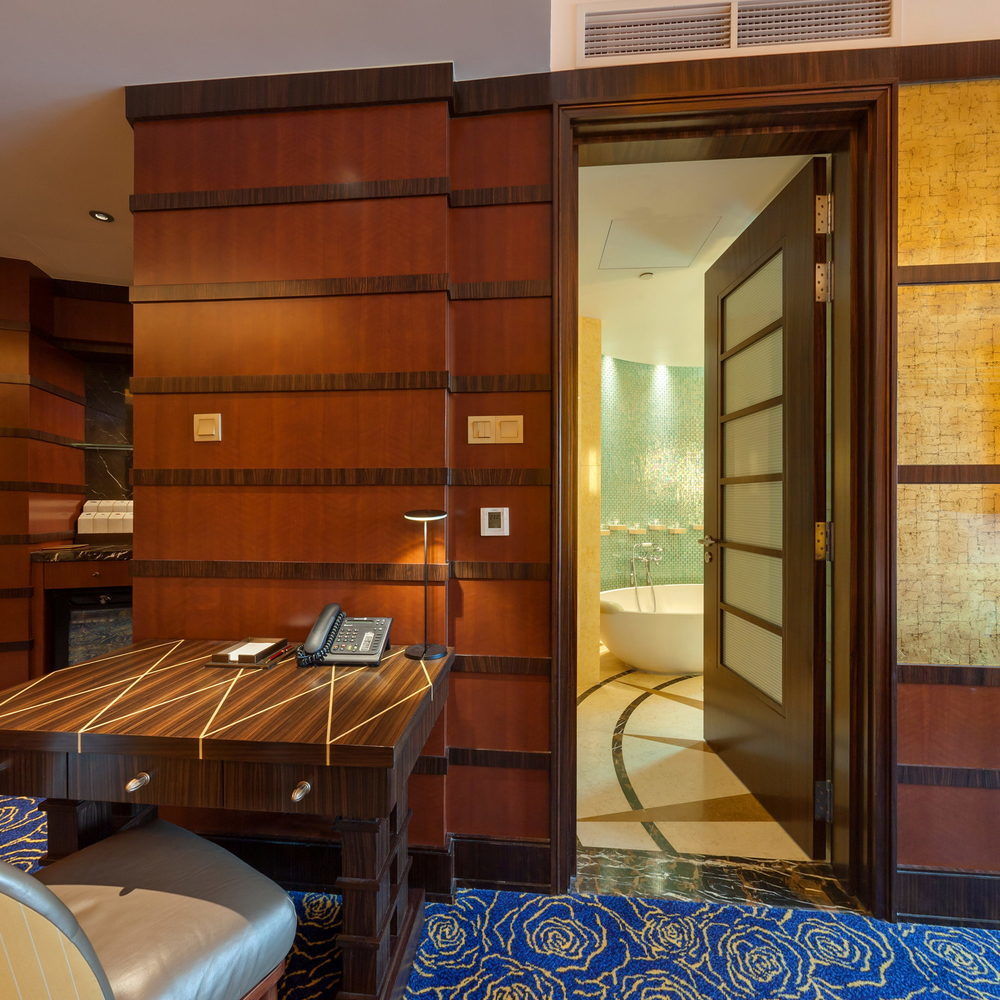 Resorts World Sentosa - Crockfords Tower Сингапур Экстерьер фото